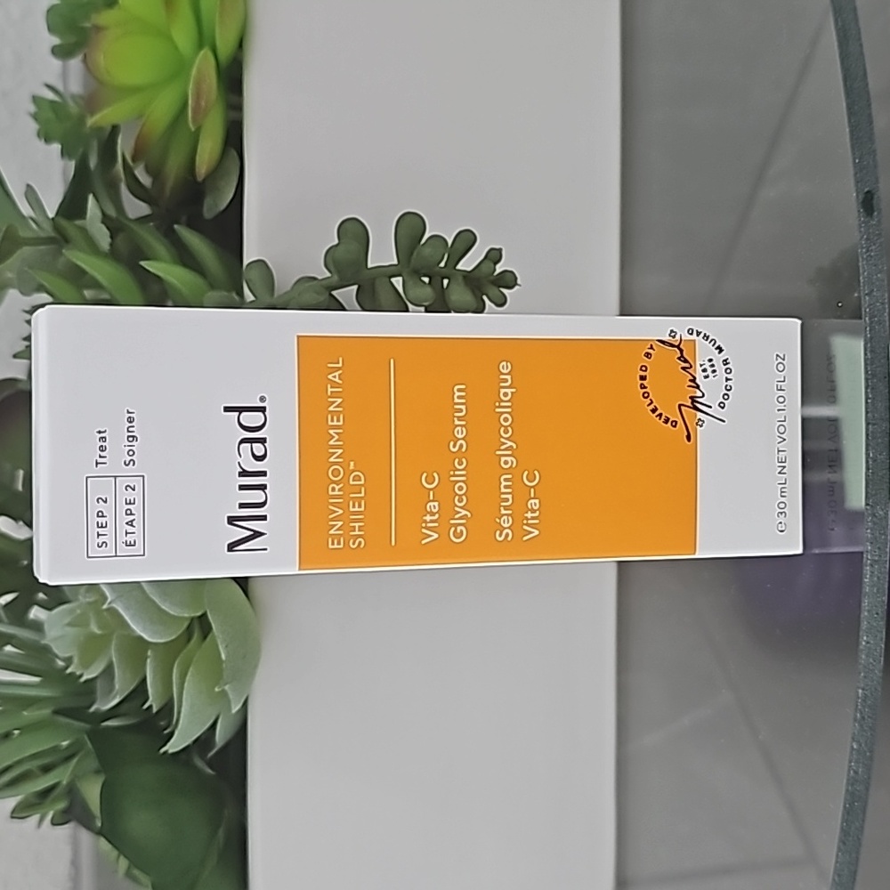 Murad Vita-C Glycolic Serum - Picture 4 of 5